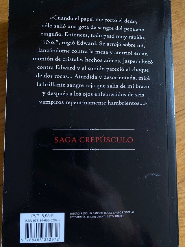 Luna nueva (Saga Crepúsculo 2)