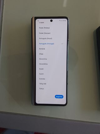 2 Samsung Z Fold 3 para peças um completo