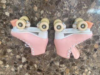 Patines 4 Ruedas. Marca: Oxelo.  Talla 35 - Rosas.