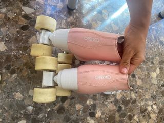 Patines 4 Ruedas. Marca: Oxelo.  Talla 35 - Rosas.