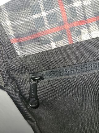 Bandolera O'Neill Negra y Roja