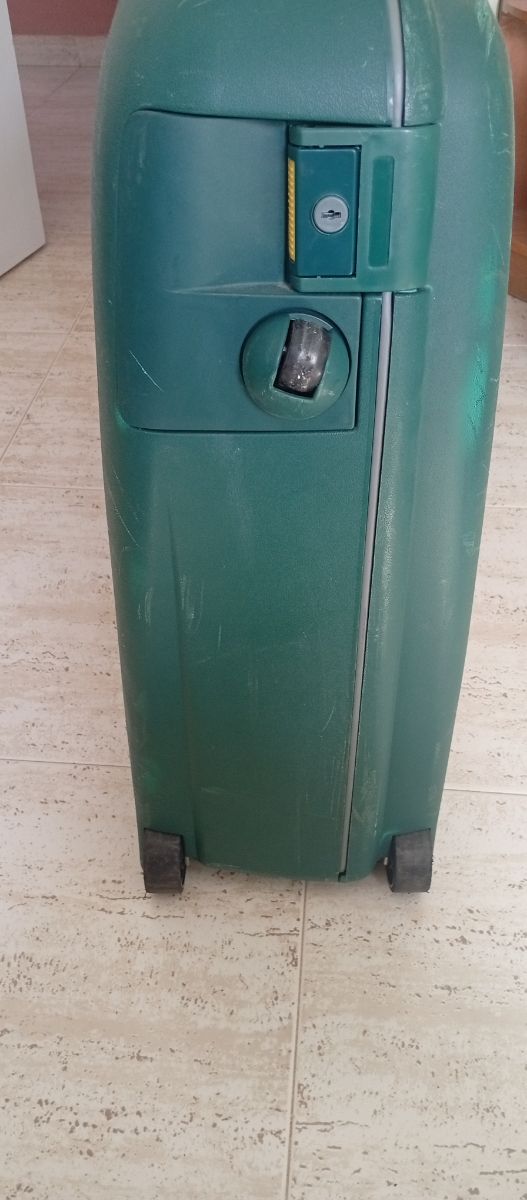 Maleta dura verde