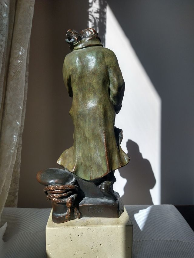 Escultura bronce Equipo Miro