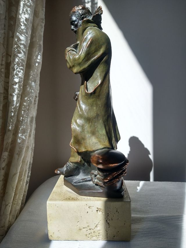 Escultura bronce Equipo Miro