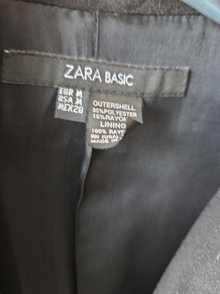 Abrigo negro elegante