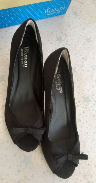 Zapatos de fiesta Marypaz T41 negros