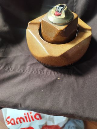 Conjunto Cenicero y Mechero Cerámica Burelarte