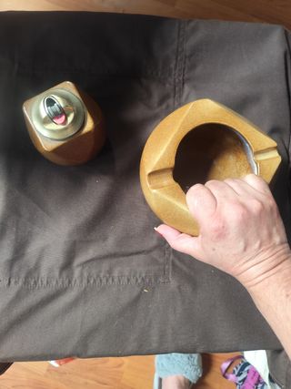 Conjunto Cenicero y Mechero Cerámica Burelarte