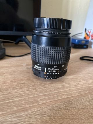 Objetivo Nikon AF NIKKOR 35-80mm 1:4-5.6D