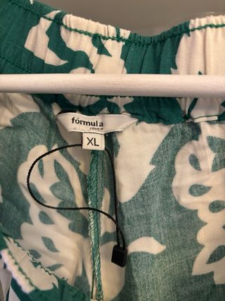 Falda larga verde y blanca