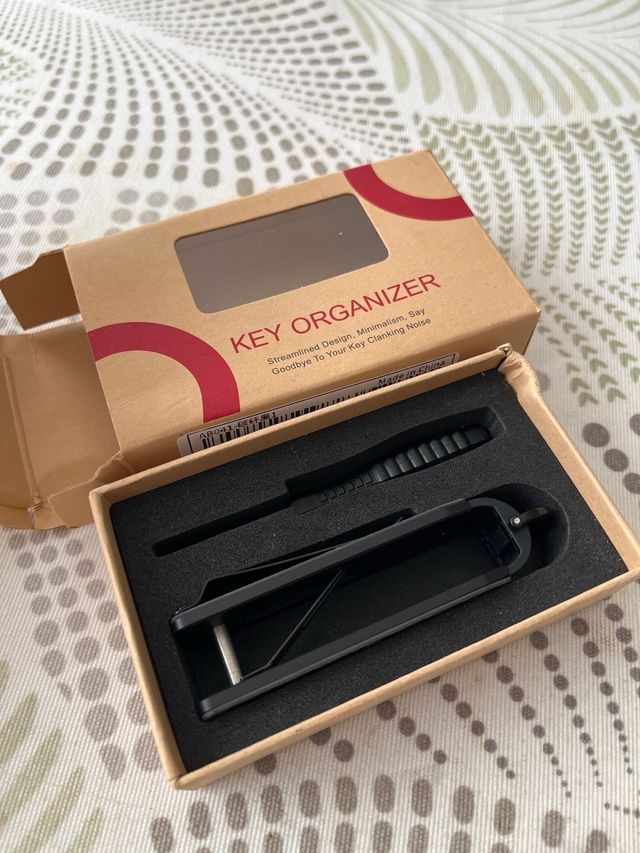 Organizador de llaves tipo navaja