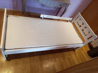Cama infantil blanca Ikea