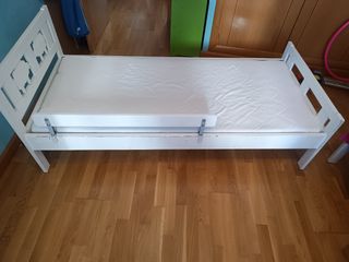 Cama infantil blanca Ikea