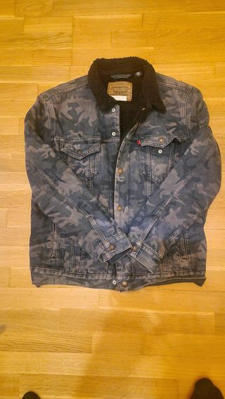 Chaqueta Levi's Camuflaje Talla L