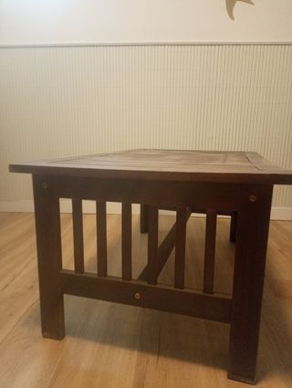Mesa de centro de madera exterior