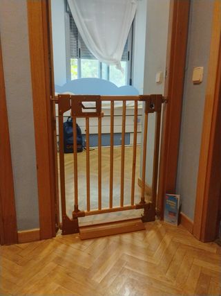 Barrera seguridad madera infantil