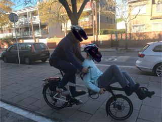 Tándem Eléctrico Reclinado/Carga  Hase Pino
