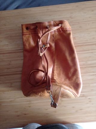 Bolsa saco de piel