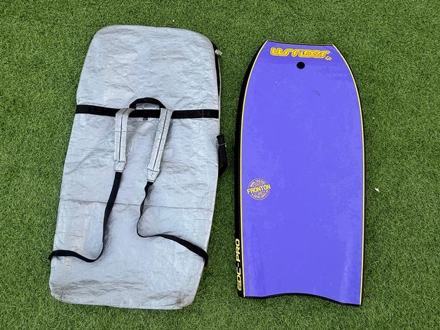 Bodyboard Elliot Morales con funda