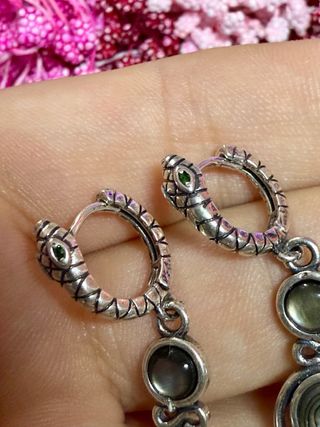 Pendientes chapados plata piedra luna y coral
