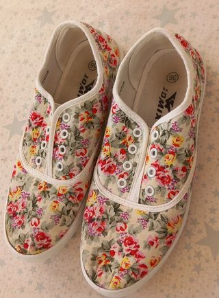 Zapatillas Jomix flores talla 36