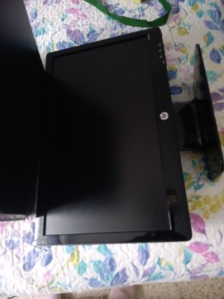 HP Pavilion Ordenador de sobremesa Negro