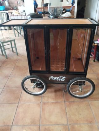 Carro Decorativo Coca-Cola