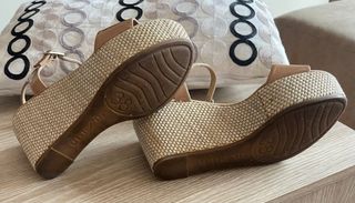 Sandalias Cuña Unisa Beige/Marrón