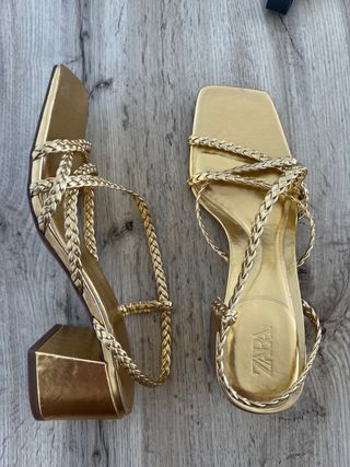 Zapatos sandalias Zara