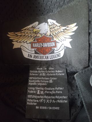 Chaqueta Harley Davidson talla S, Pinto.
