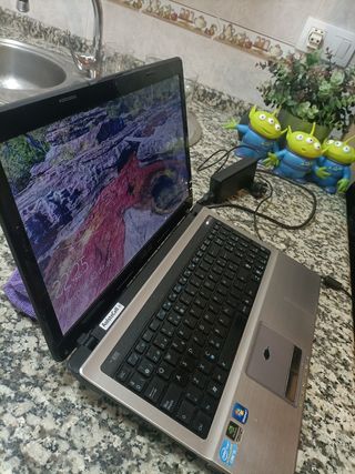 Portátil Asus Windows 10 + Batería Extra
