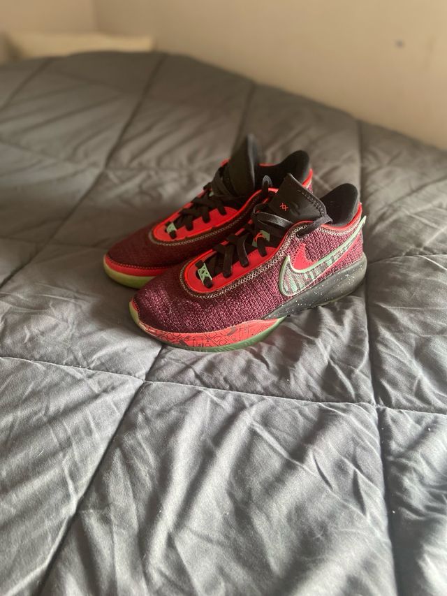 Zapatillas Baloncesto Nike Lebron XX