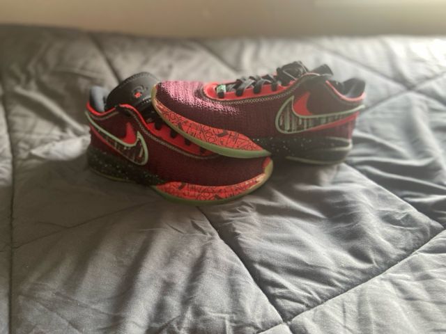 Zapatillas Baloncesto Nike Lebron XX