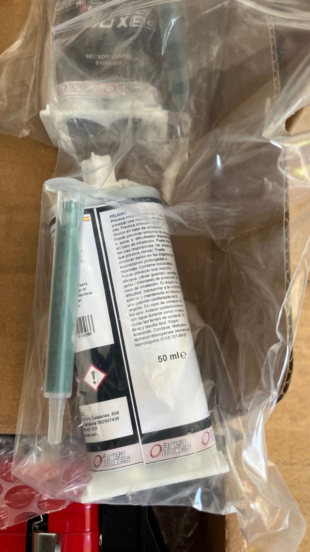 Kit Reparación Plásticos Area Boxes + Pistola