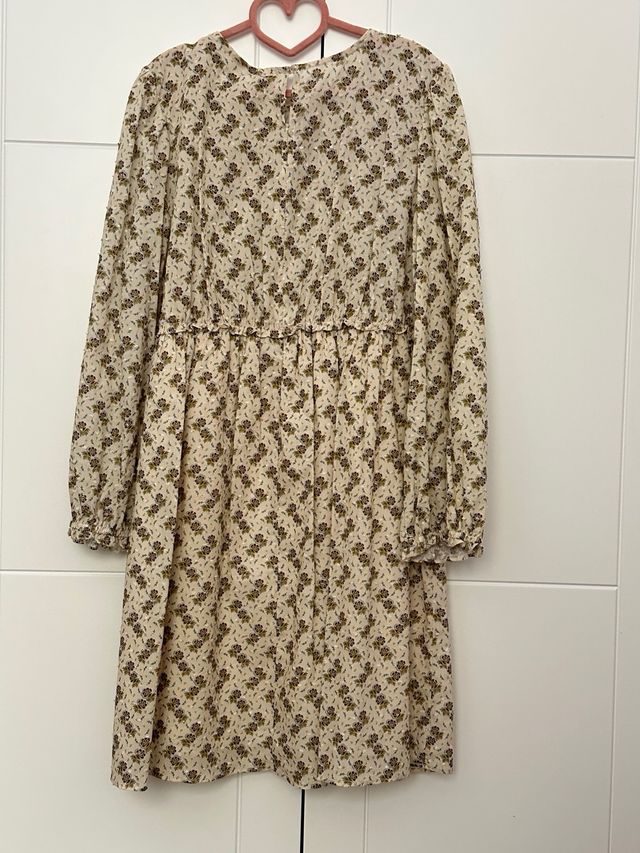 Vestido Zara floral manga larga