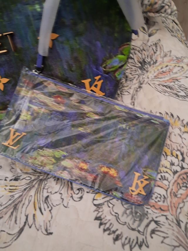 Sandalias Laura Amat doradas con tachuelas