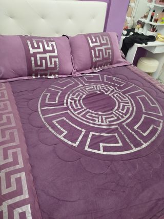 Edredón Morado Plata Cama 135/150
