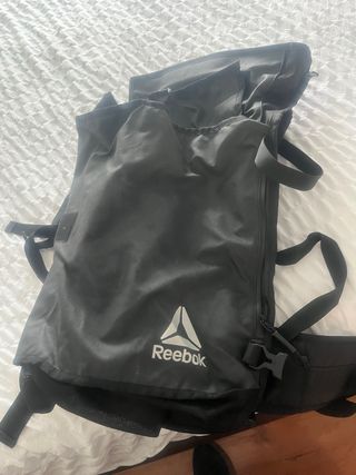 Mochila Reebok Negra Tipo Saco 