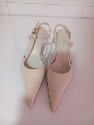 Zapatos de fiesta beige para señora