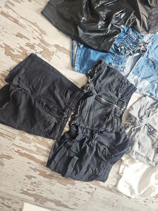 Lote de15  pantalones cortos y faldas