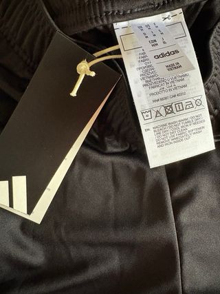 Pantalón corto Adidas Hombre Talla M Negro Nuevos