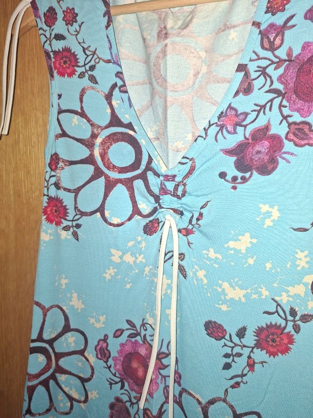 Vestido largo floral azul y rosa