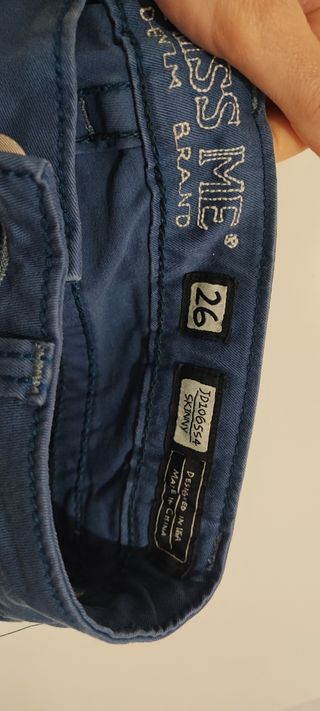 Pantalones pitillo Miss Me azules nuevos Talla 26