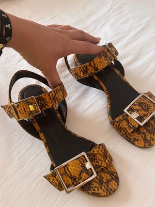 Sandalias piel estampado animal print