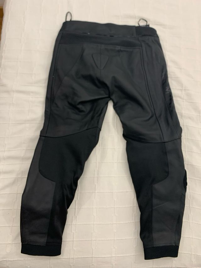 Mono 2 piezas Armure