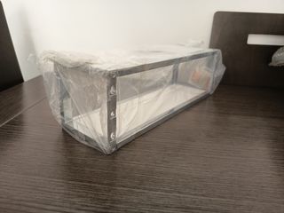 Estante de baño plateado