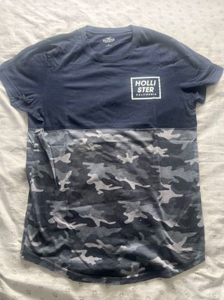 Sudadera Negra con Cordones Azules