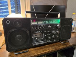 Radiocassette Sanyo M9998K 