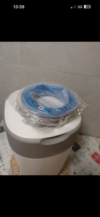 Contenedor Pañales Tommee Tippee Twist & Click