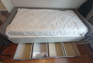 Cama juvenil con cajones, mesa estudio y librería.